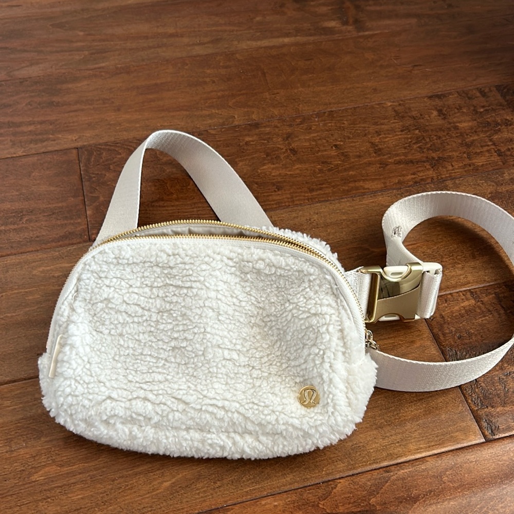 Lululemon Athletica White Mini Bag